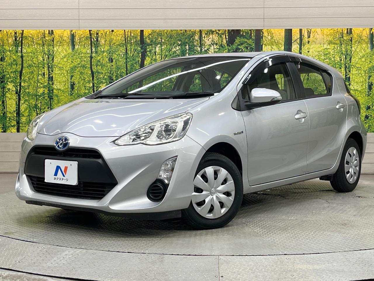 2015 Toyota Aqua L