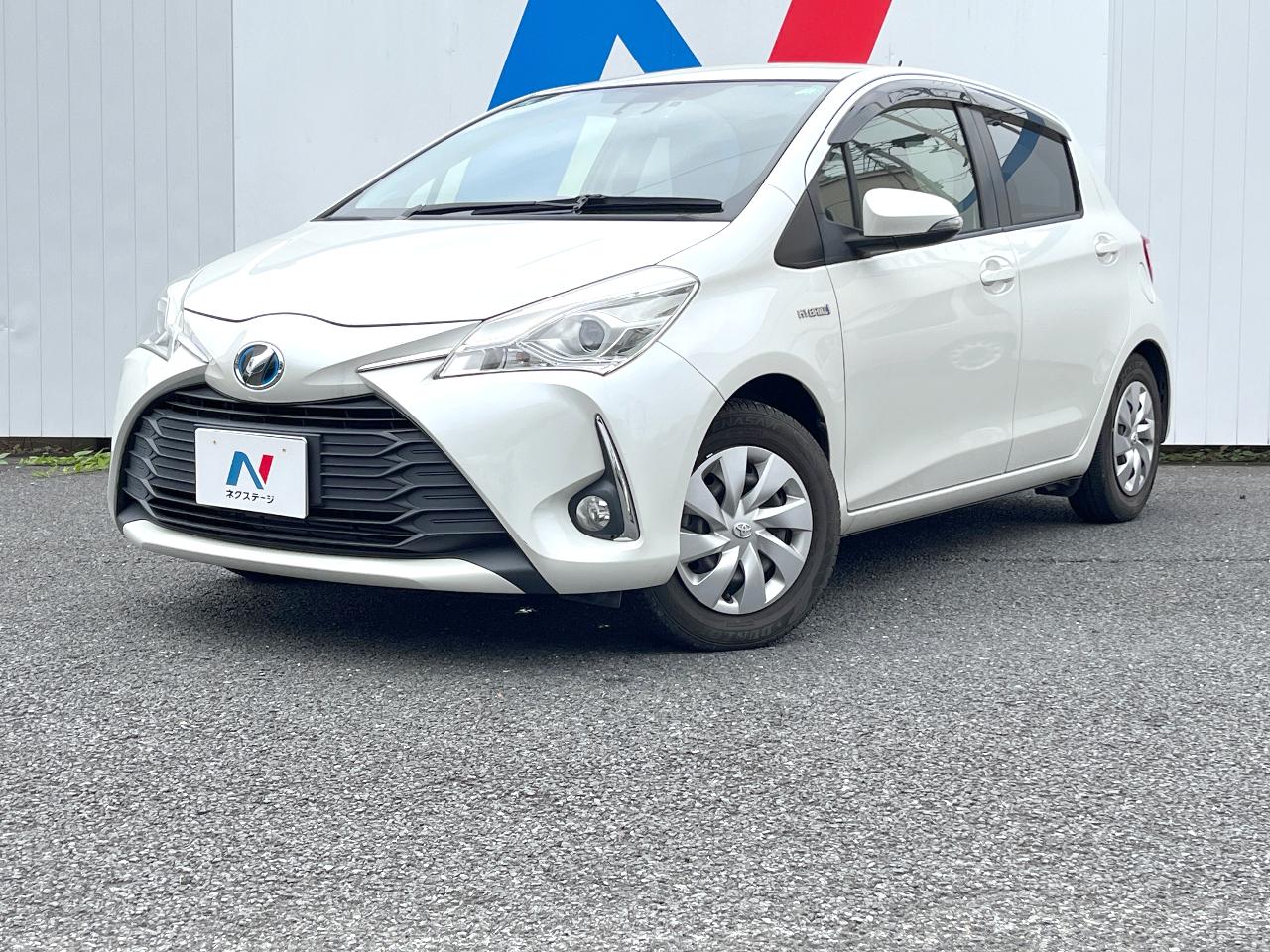 2017 Toyota Vitz Hybrid Hybrid F