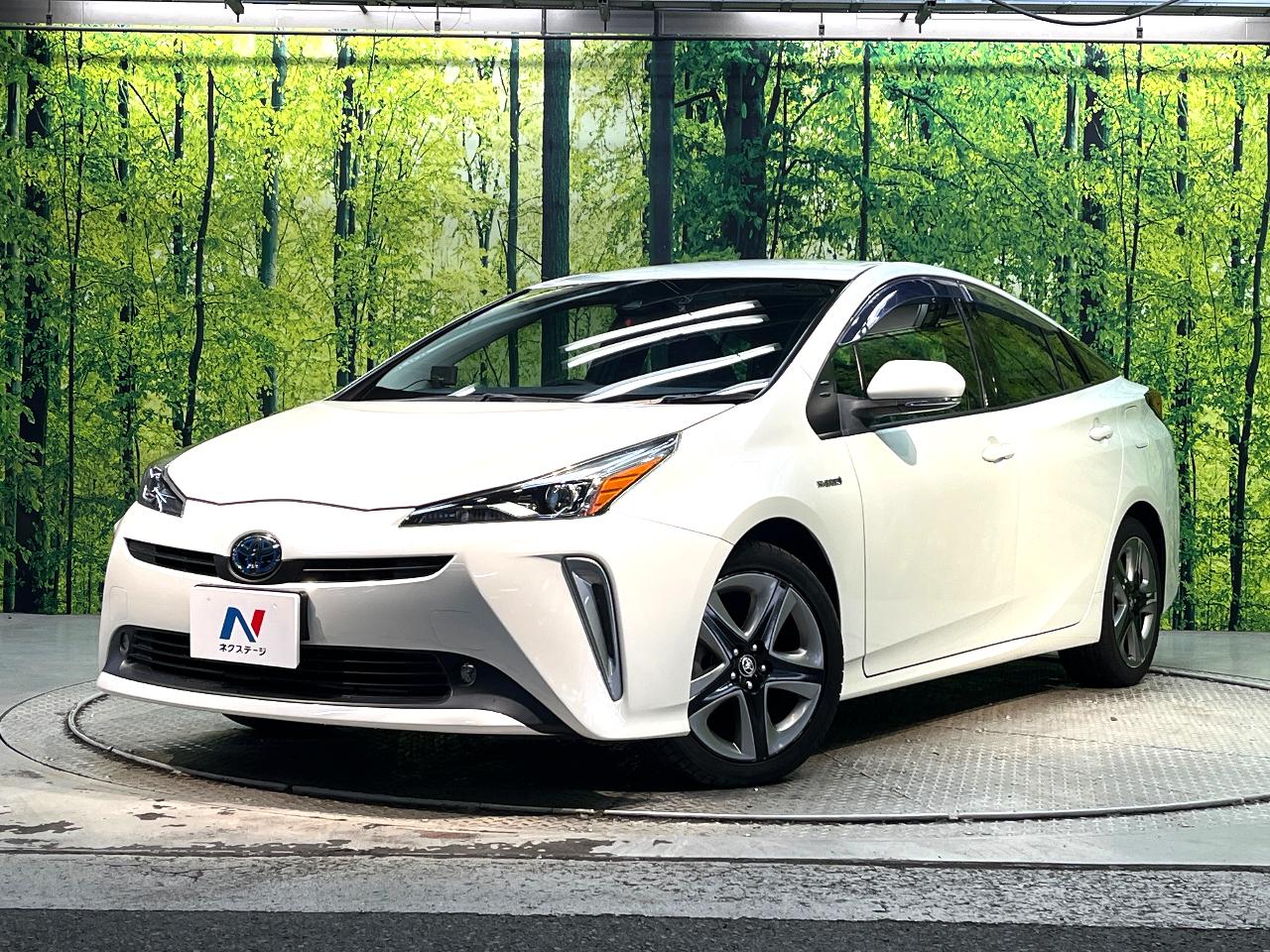 2019 Toyota Prius S Touring Selection