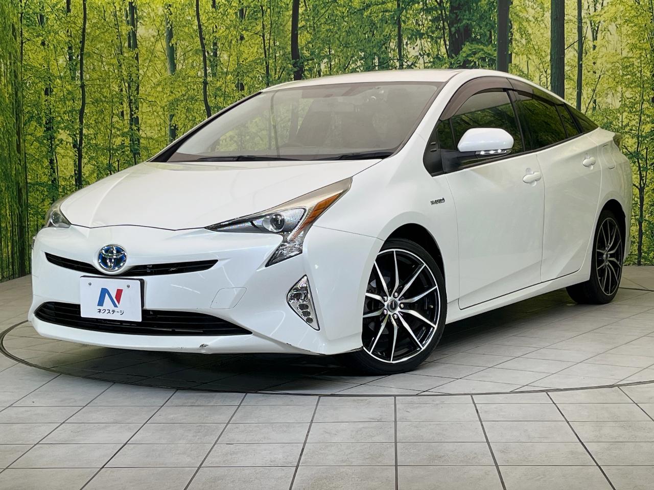 2018 Toyota Prius S Touring Selection