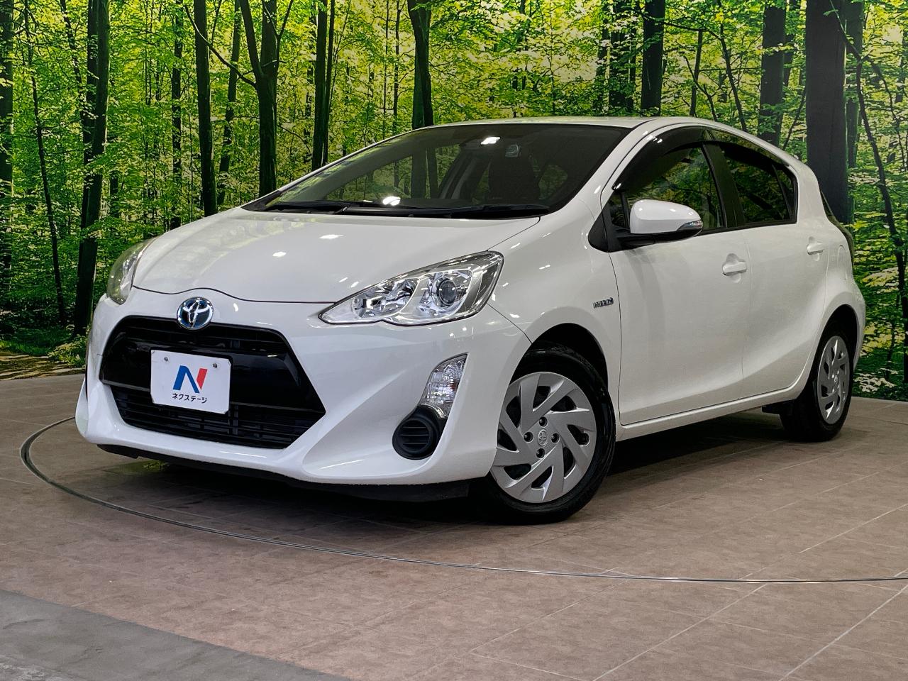 2016 Toyota Aqua S