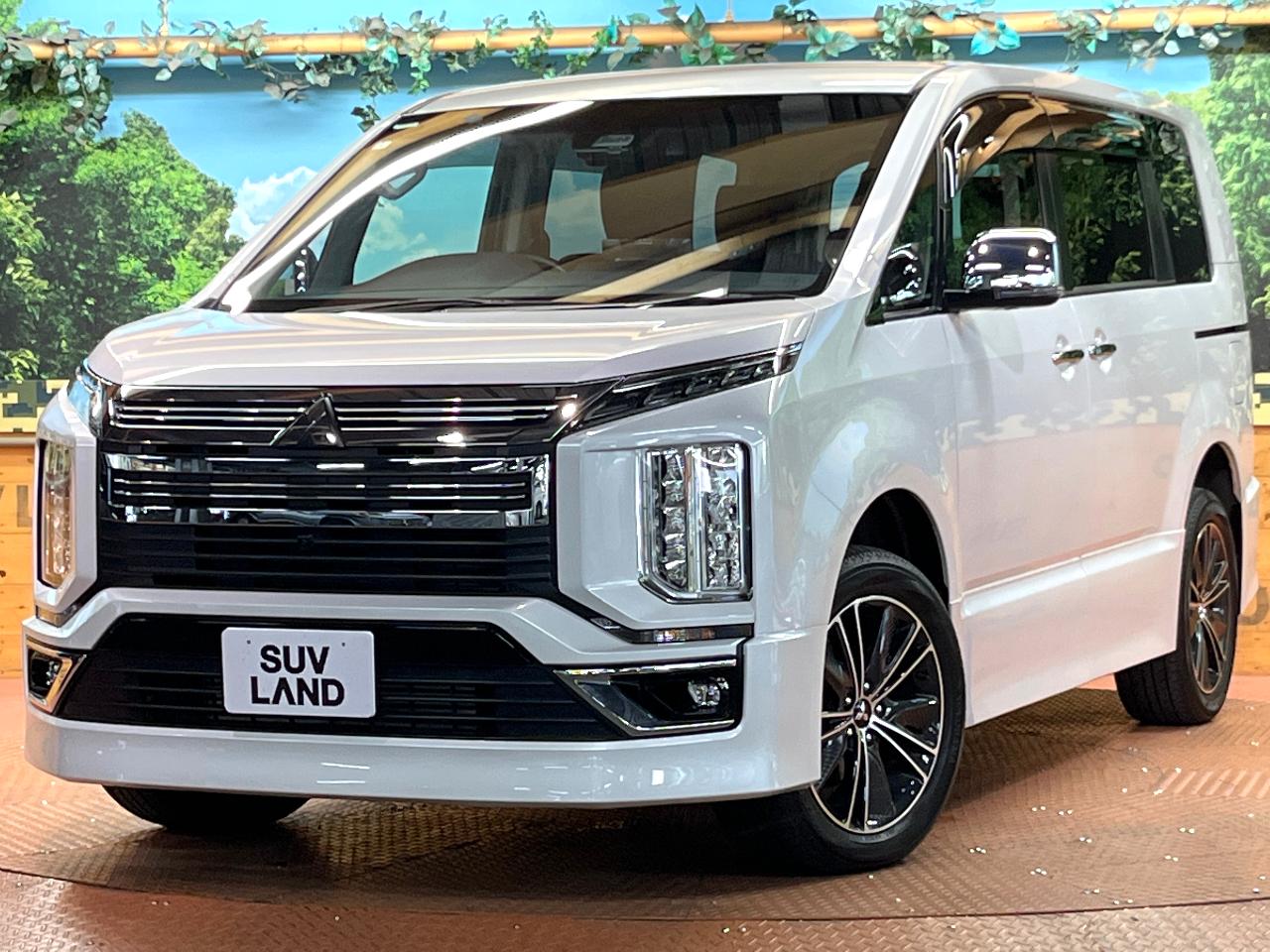 2024 Mitsubishi Delica D5 Urban Gear G