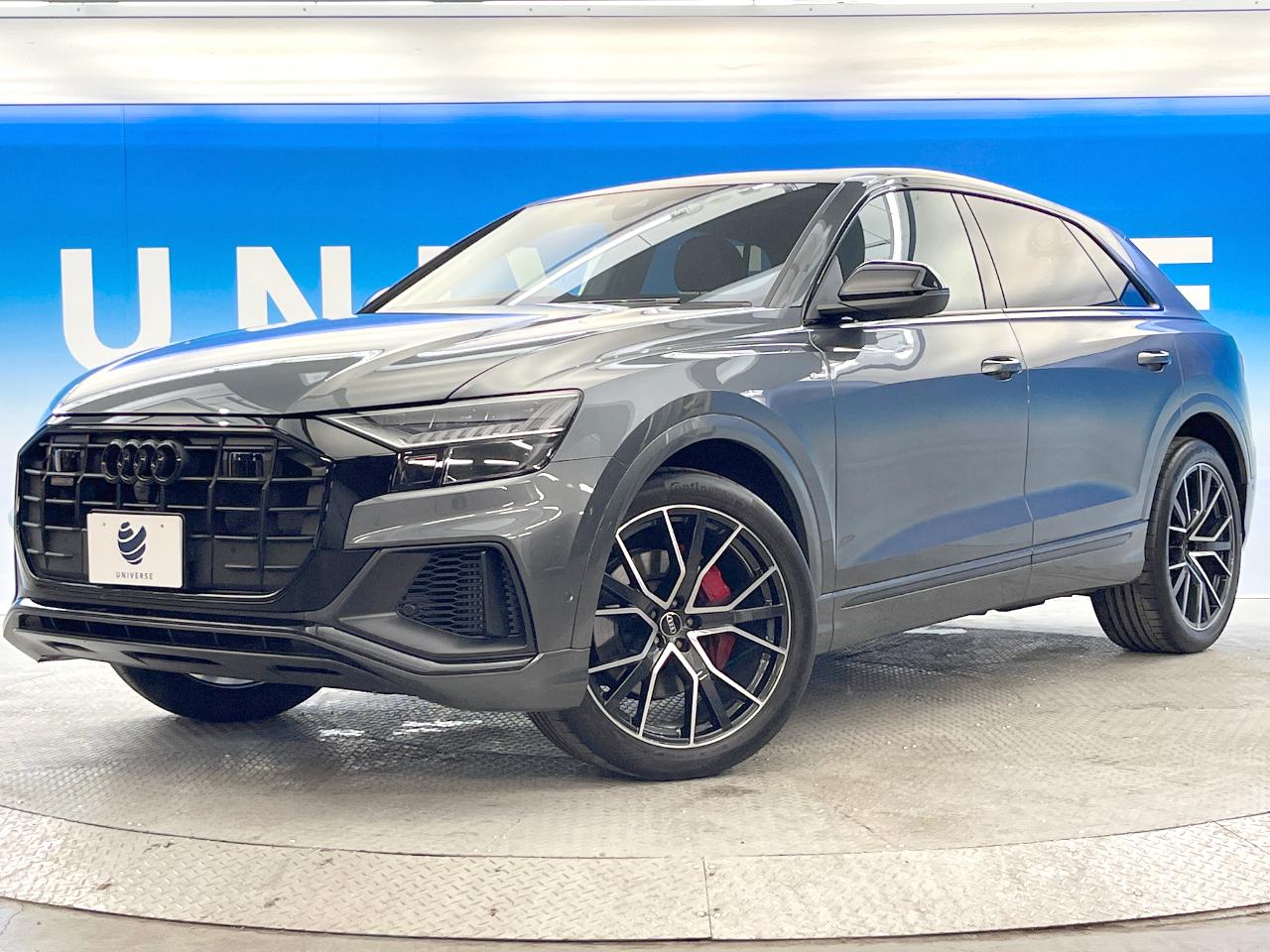 2022 Audi Q8 55 TFSI quattro S line