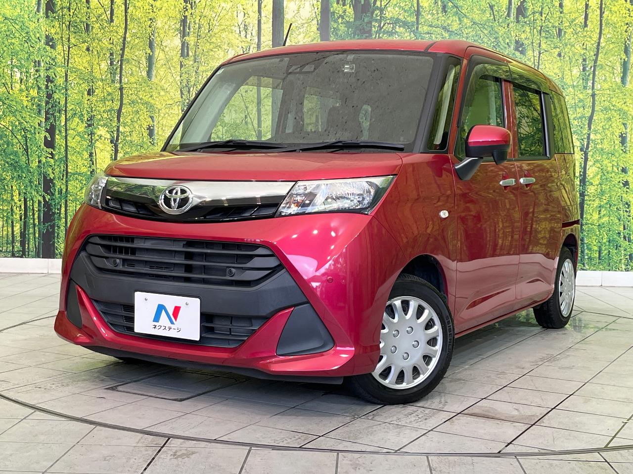 2019 Toyota Tank XS