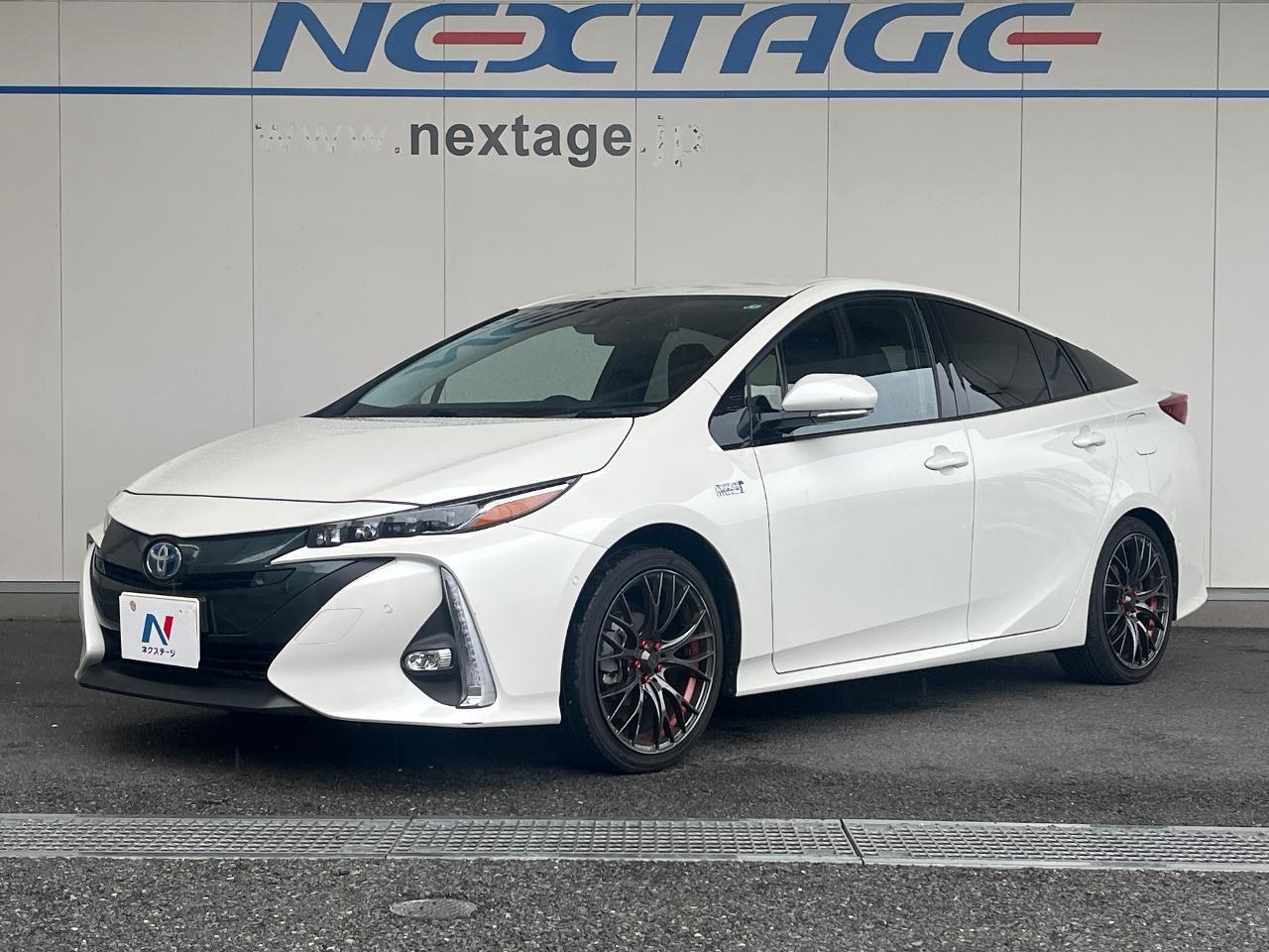 2017 Toyota Prius PHEV A Premium
