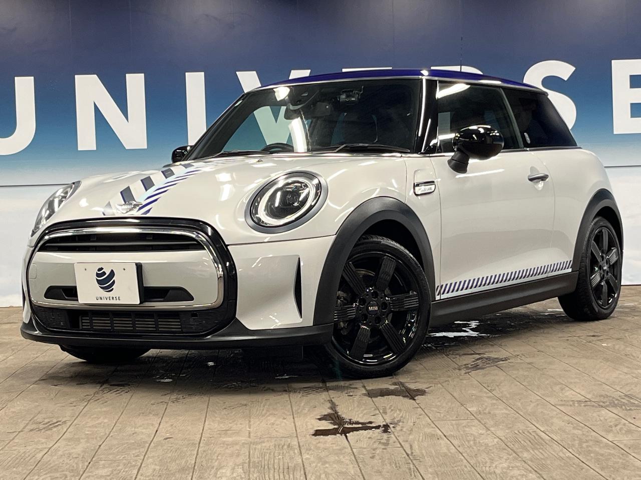 2022 MINI 3HB Cooper Brick Lane Edition