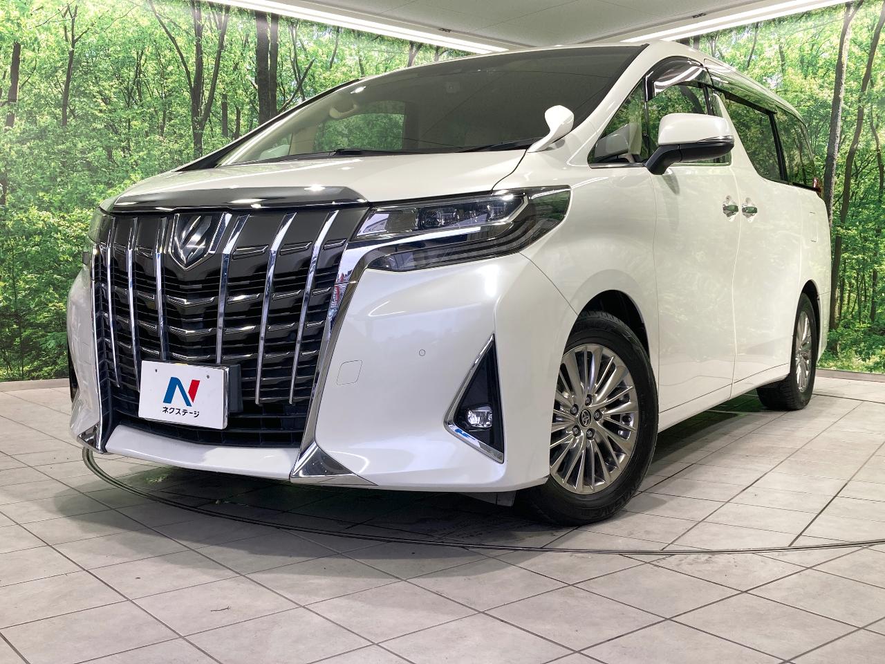 2018 Toyota Alphard 2.5G