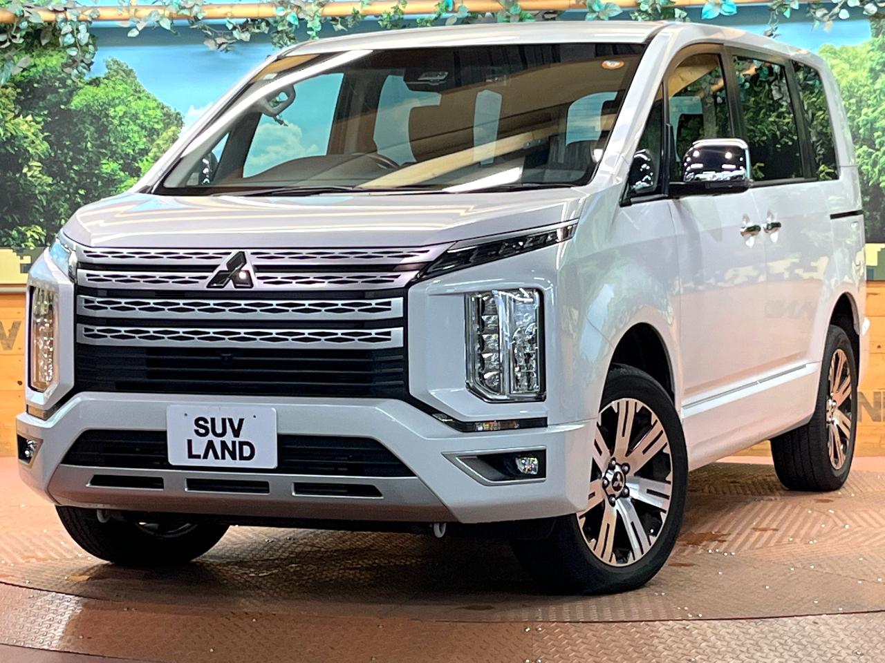 2023 Mitsubishi Delica D5 P