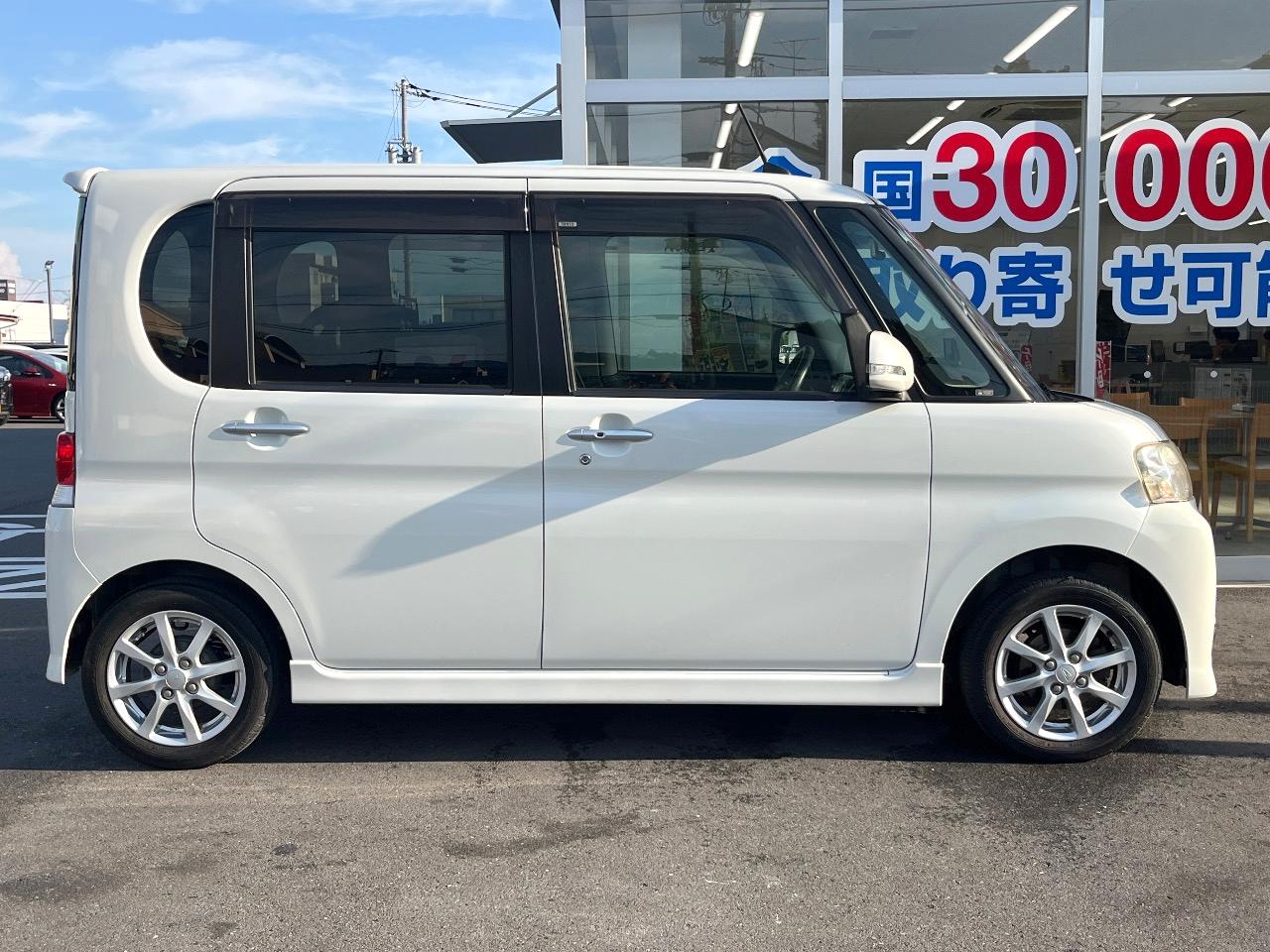 2012 Daihatsu Tanto G