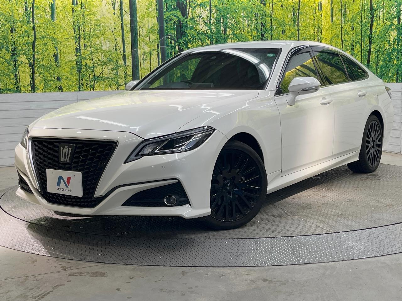 2019 Toyota Crown S C Package