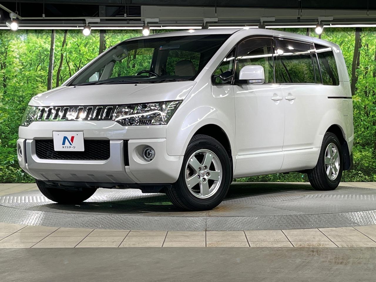 2013 Mitsubishi Delica D5 G Power Package