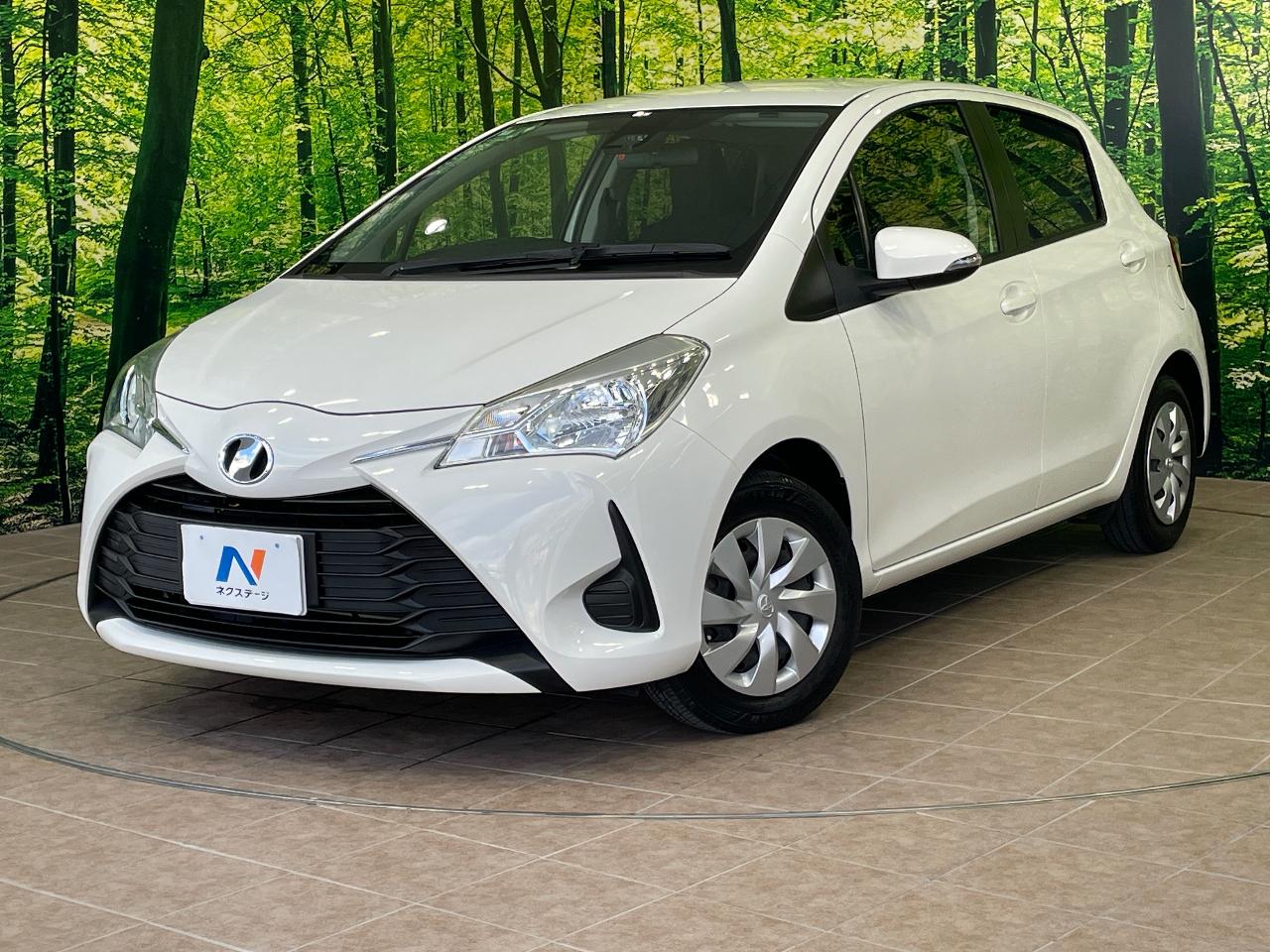 2019 Toyota Vitz 5D F