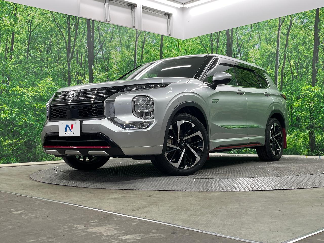 2022 Mitsubishi Outlander PHEV P