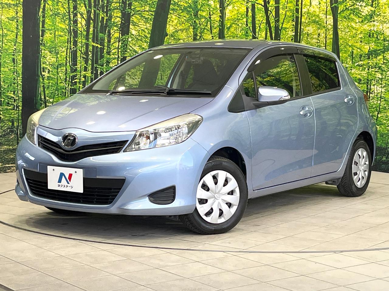 2013 Toyota Vitz 5D F Smile Edition