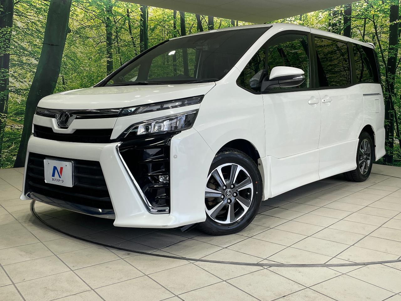 2018 Toyota Voxy ZS