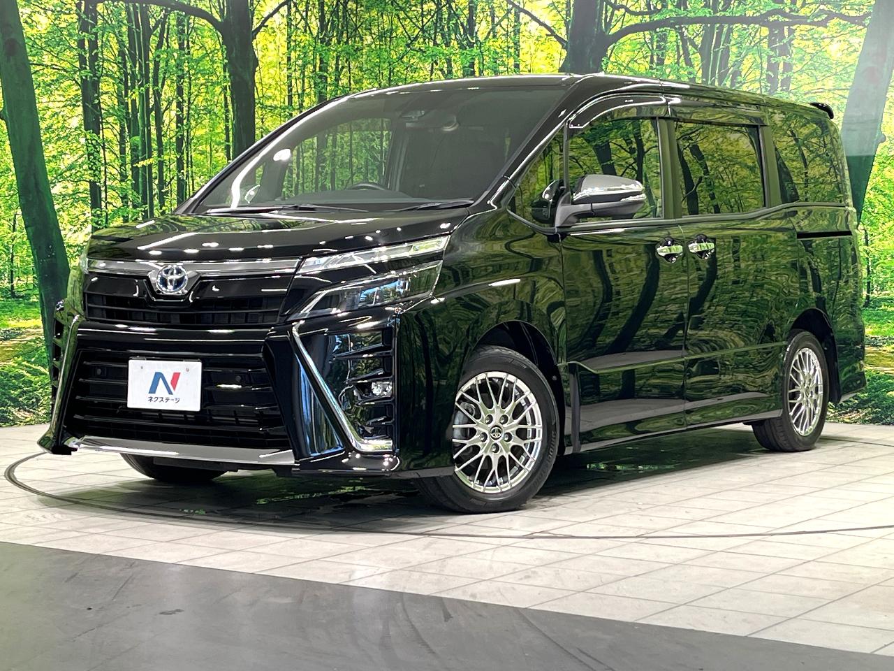 2021 Toyota Voxy Hybrid Hybrid ZS Kirameki III