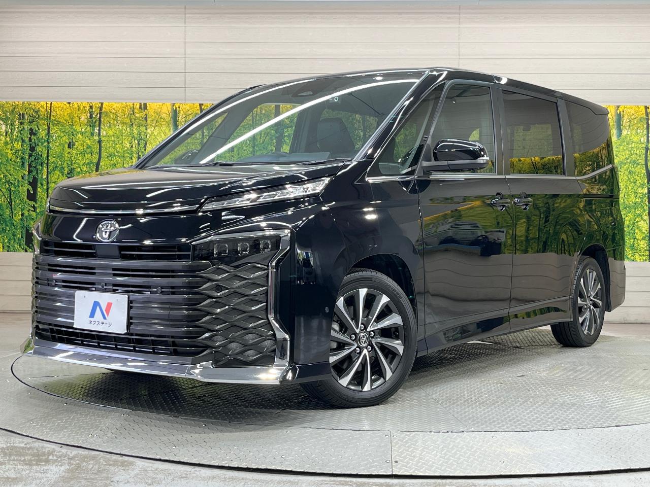 2023 Toyota Voxy S-Z