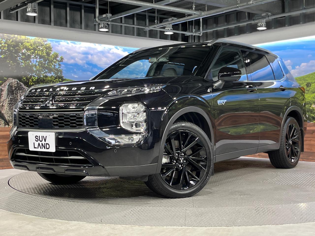 2023 Mitsubishi Outlander PHEV Black Edition
