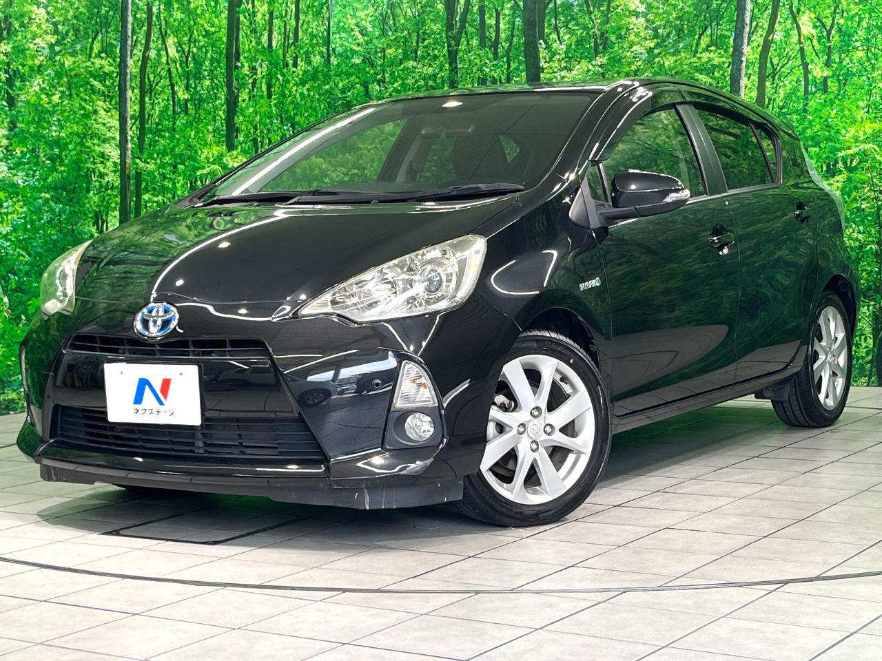 2013 Toyota Aqua G Black Soft Leather Selection