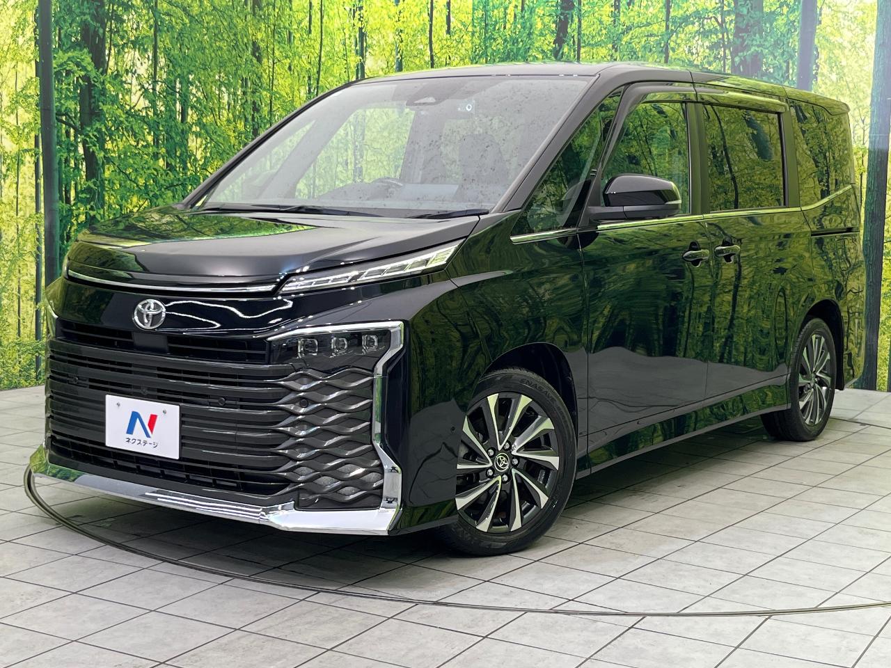 2023 Toyota Voxy S-Z