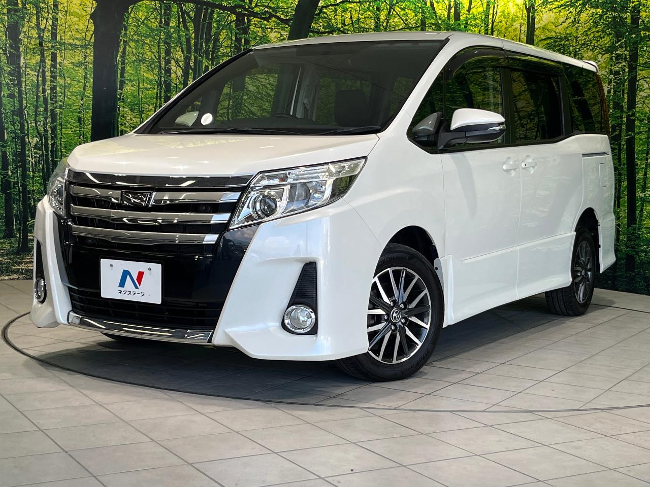 2015 Toyota Noah Si