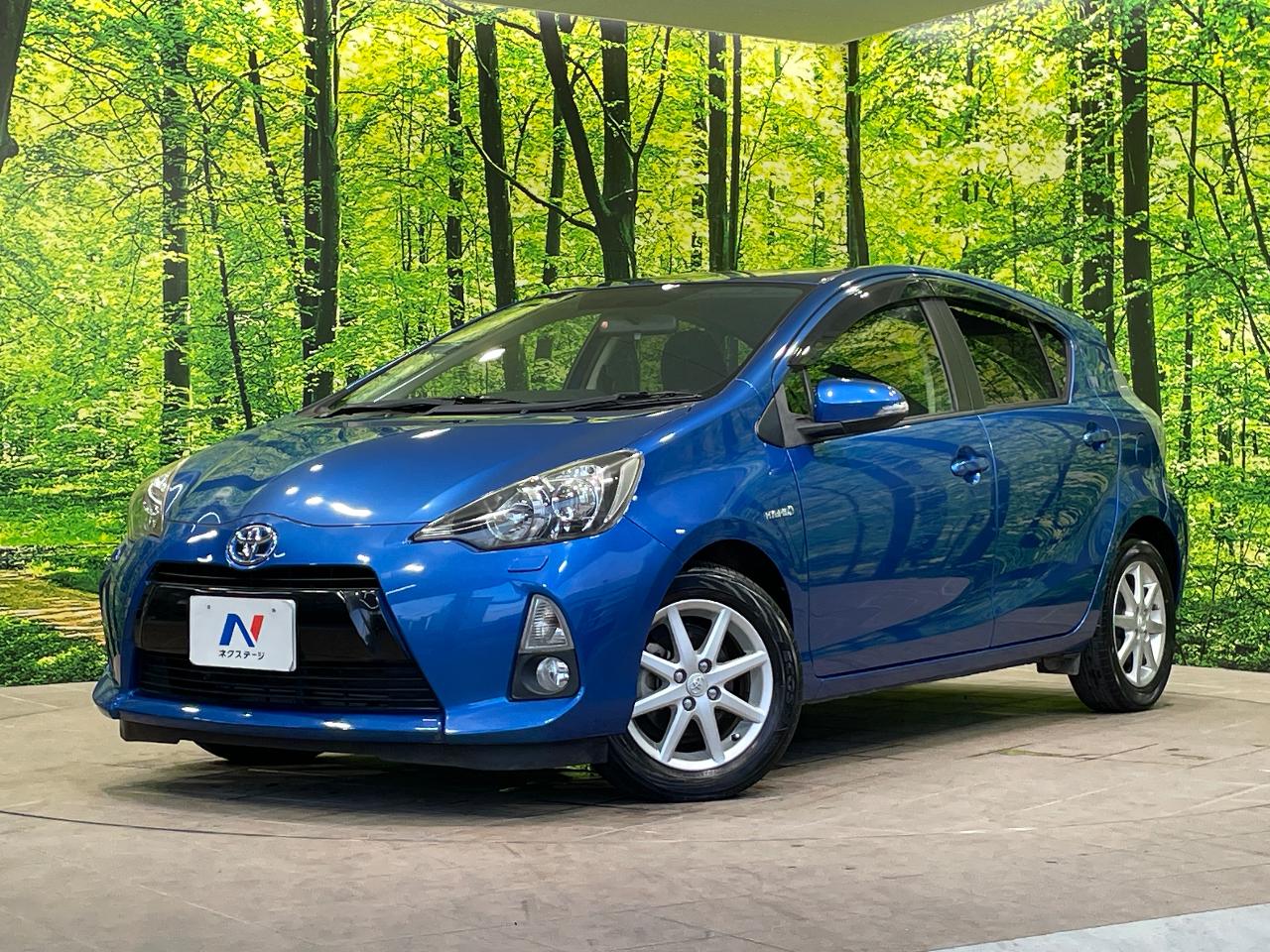 2012 Toyota Aqua S