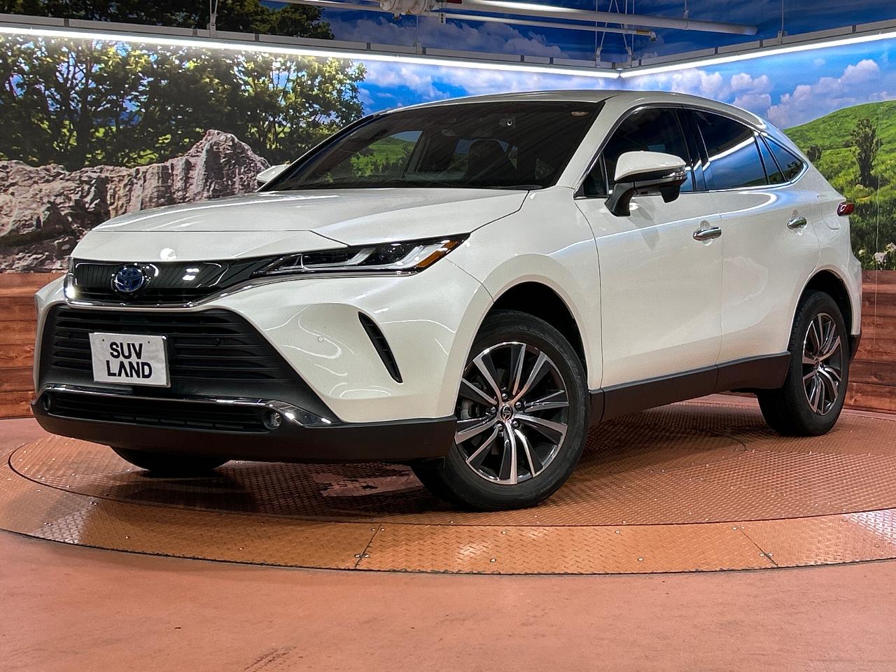2022 Toyota Harrier Hybrid G