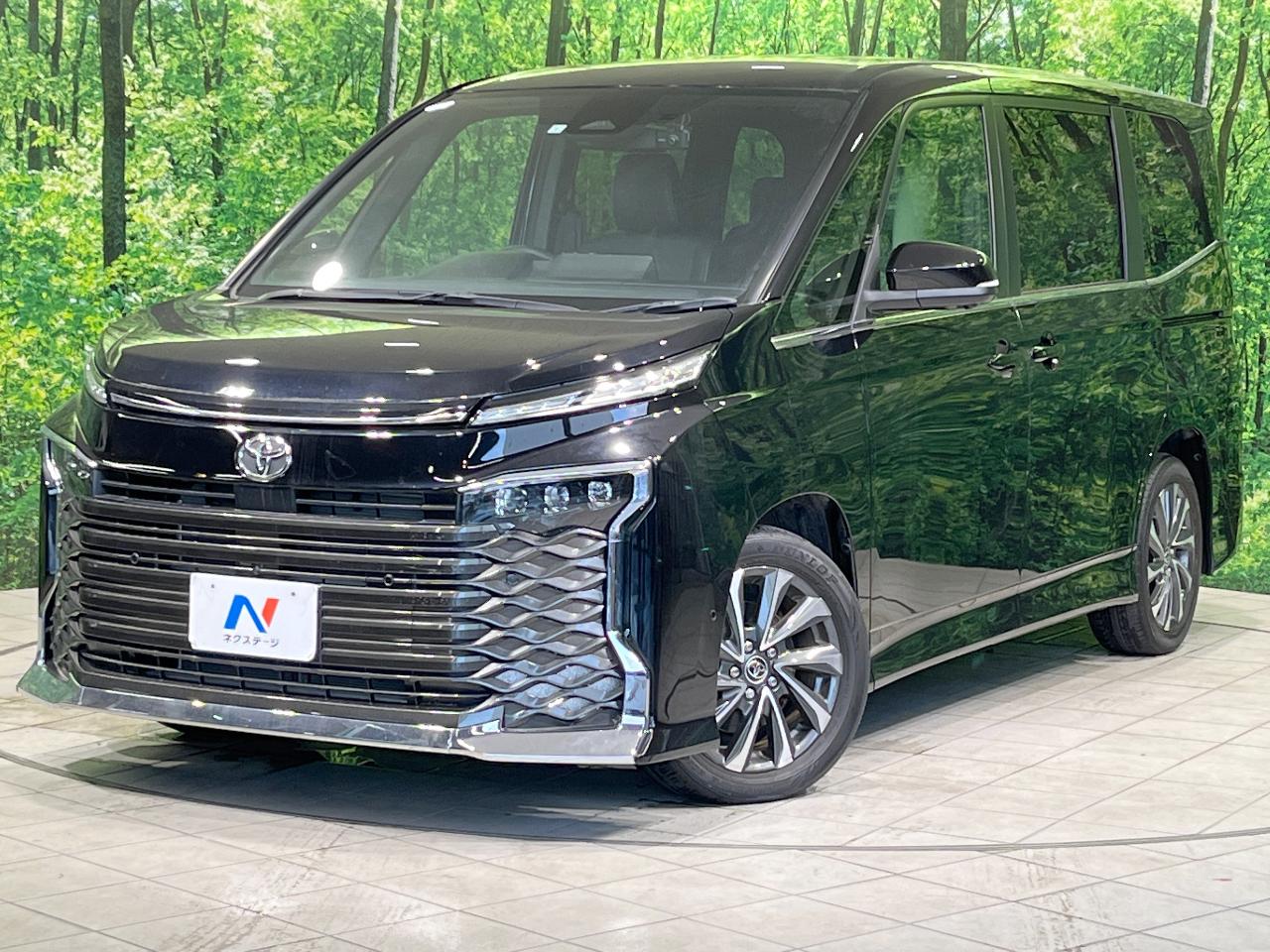 2023 Toyota Voxy S-Z