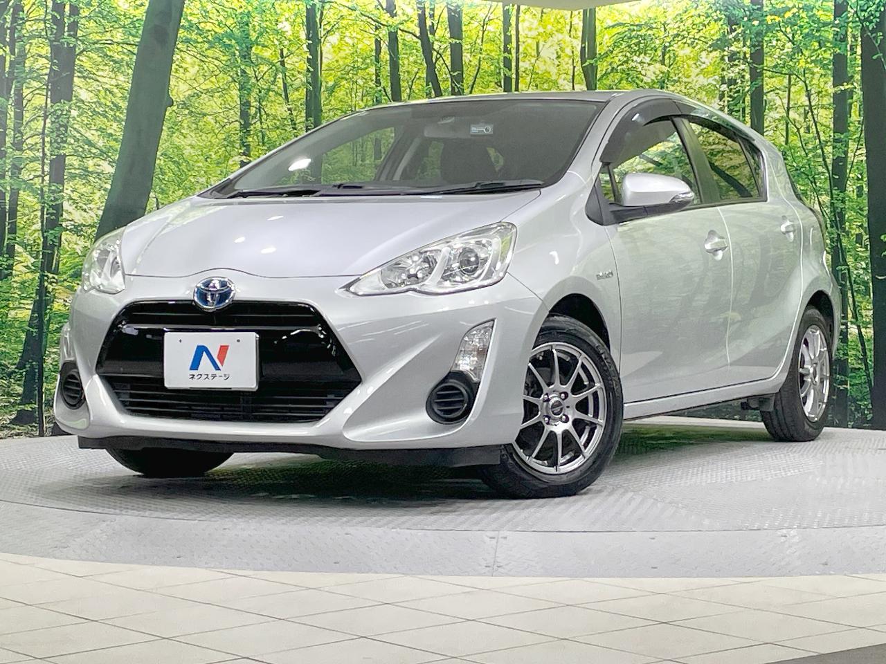 2016 Toyota Aqua S