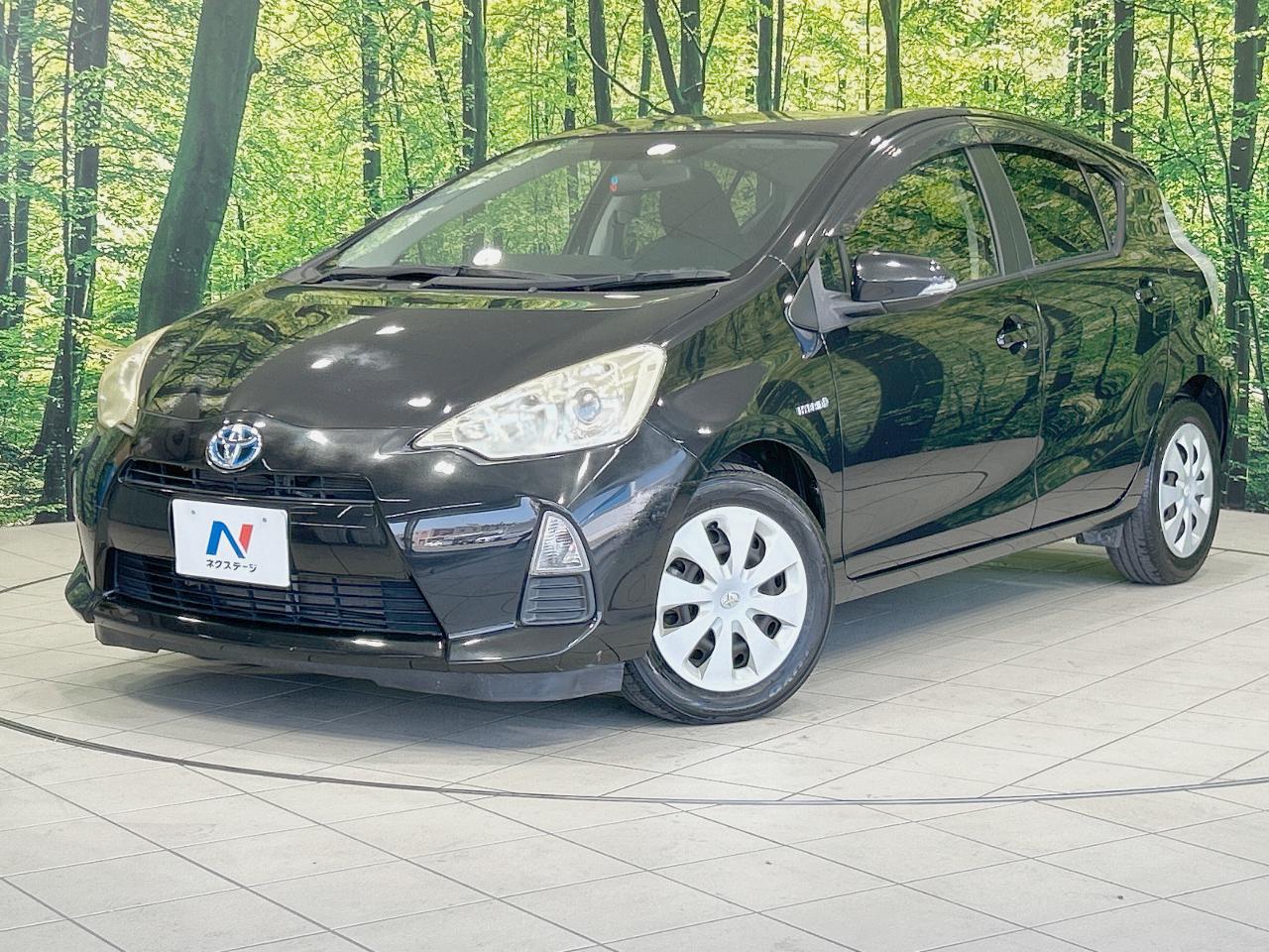 2012 Toyota Aqua S