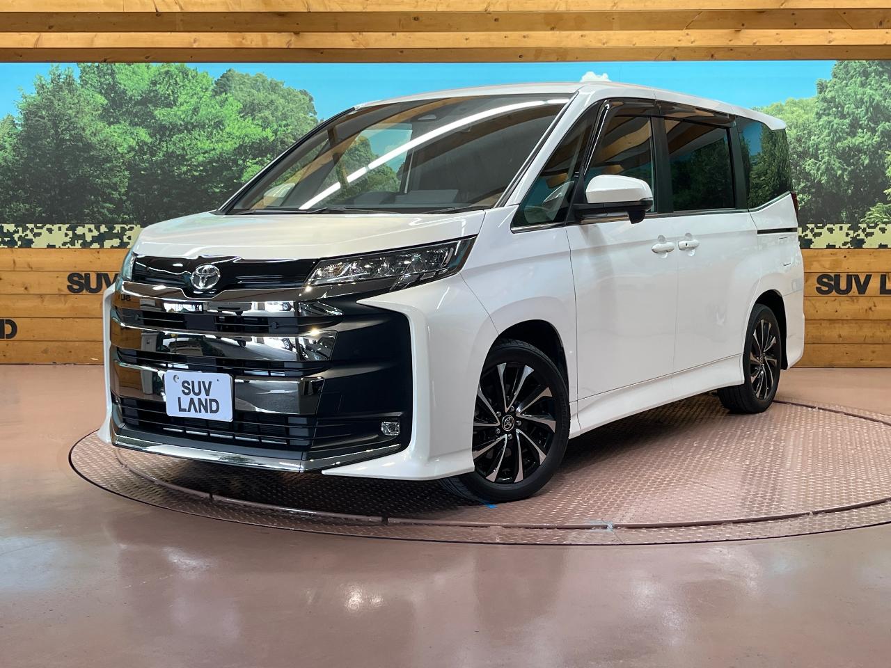 2022 Toyota Noah S-Z