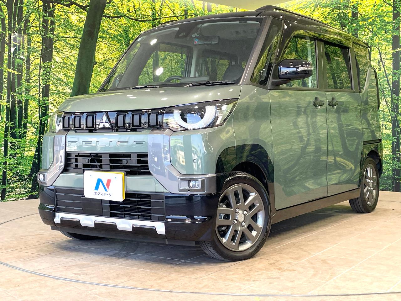 2025 Mitsubishi Delica Mini G Premium