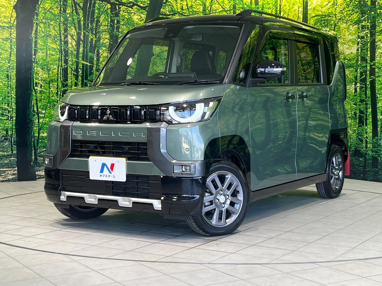 2024 Mitsubishi Delica Mini T Premium