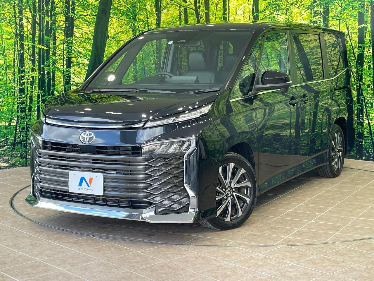 2023 Toyota Voxy S-Z