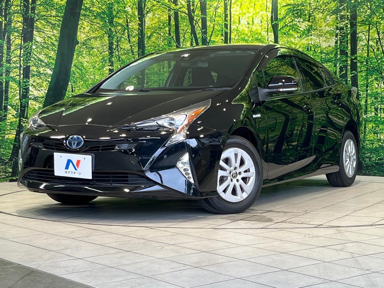 2017 Toyota Prius S Safety Plus