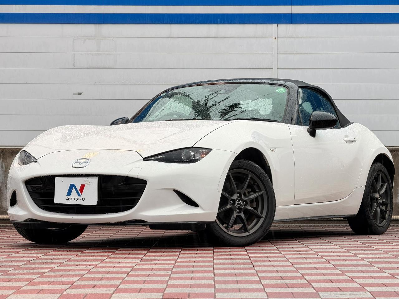 2017 Mazda Roadster RS