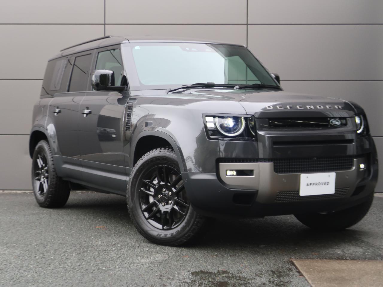 2026 Land Rover Defender5D 110S D350 Coil Suspension Equipped