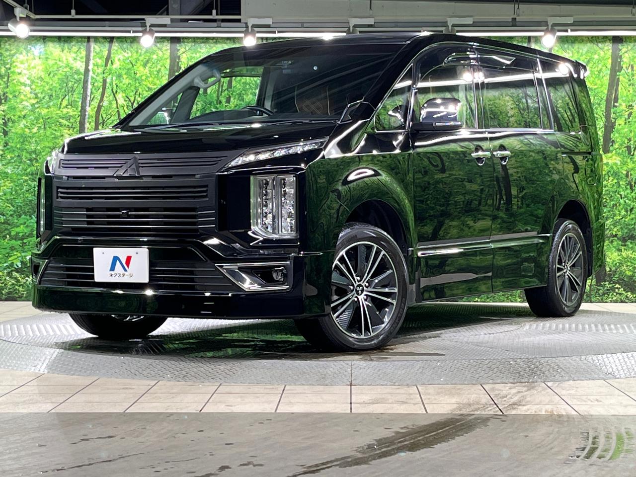 2019 Mitsubishi Delica D5 Urban Gear G