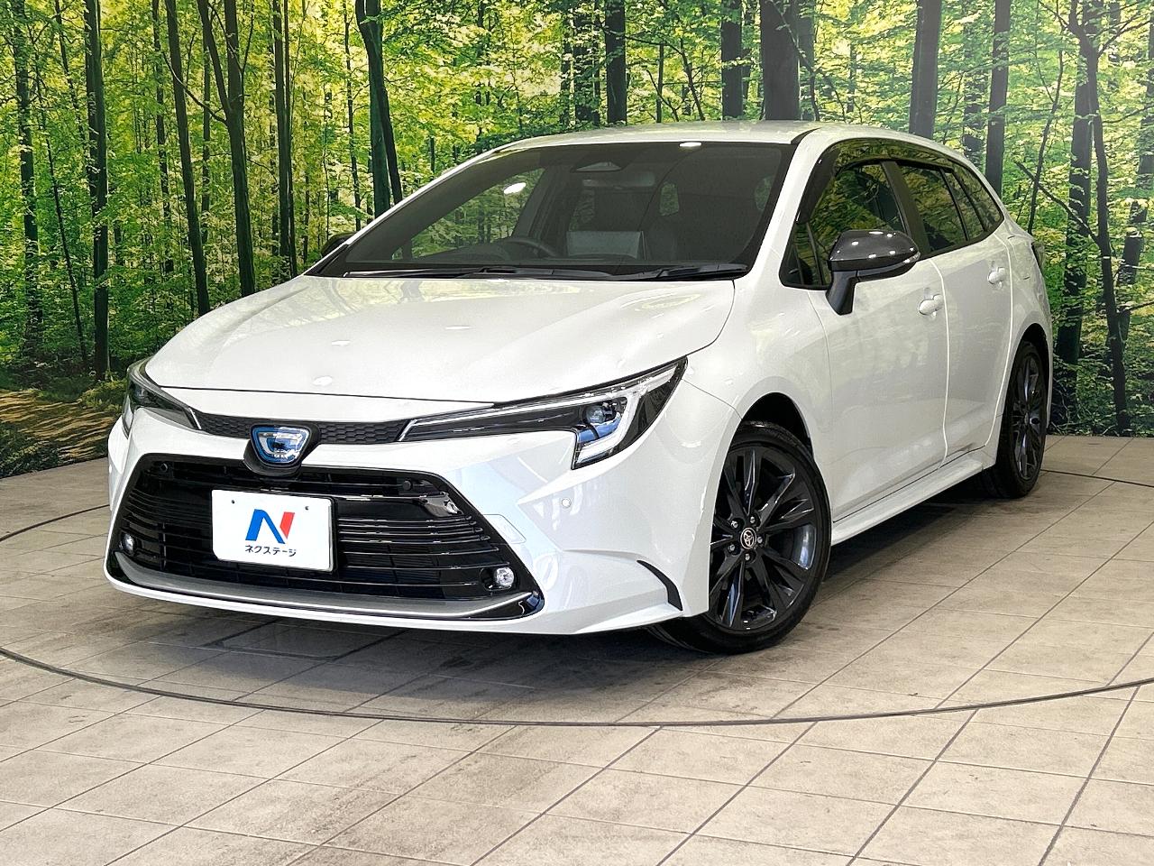 2025 Toyota Corolla Touring HV Hybrid Double V