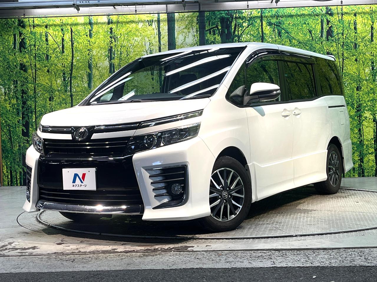 2016 Toyota Voxy ZS