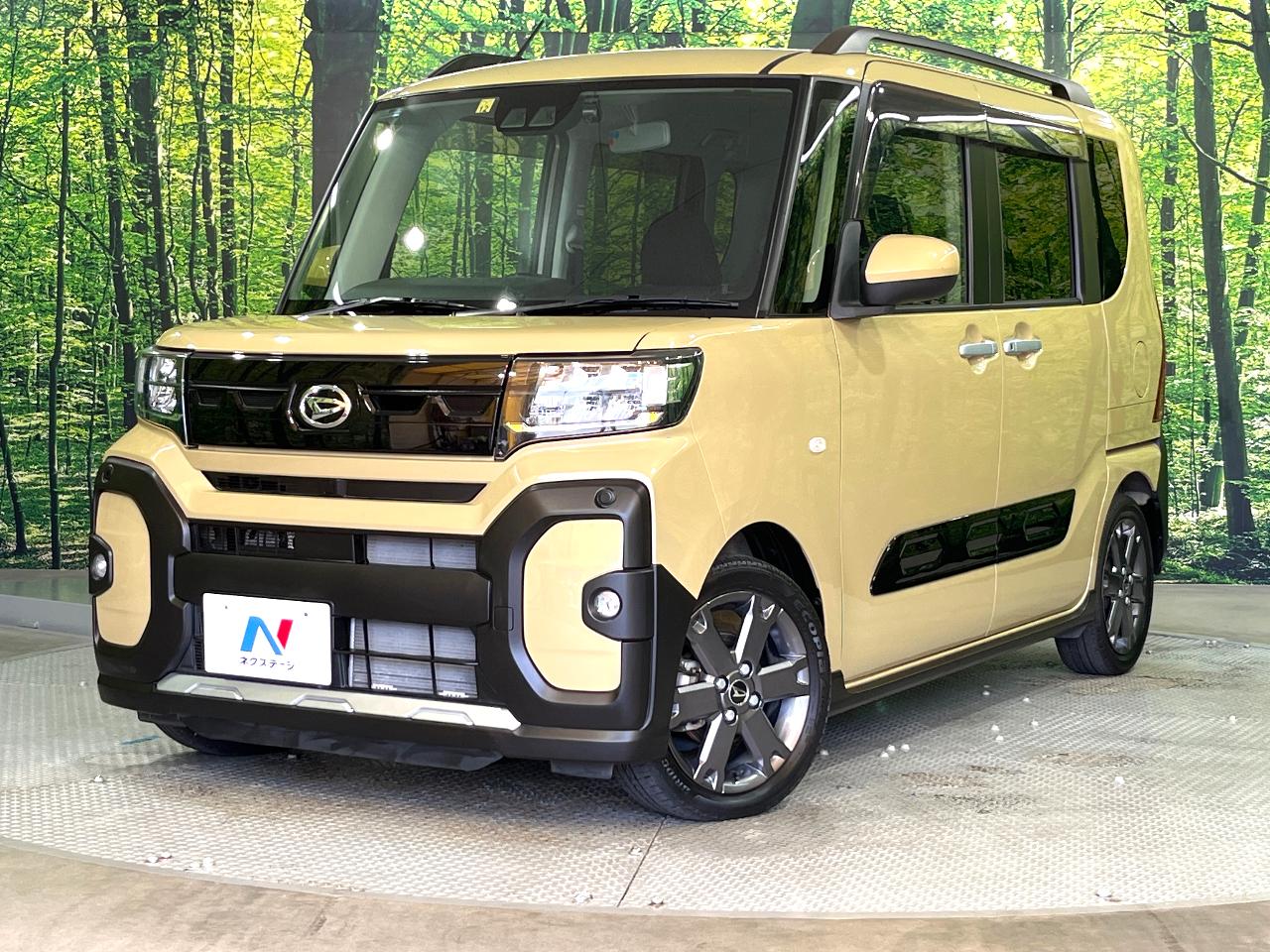 2022 Daihatsu Tanto Fun Cross Fun Cross Turbo