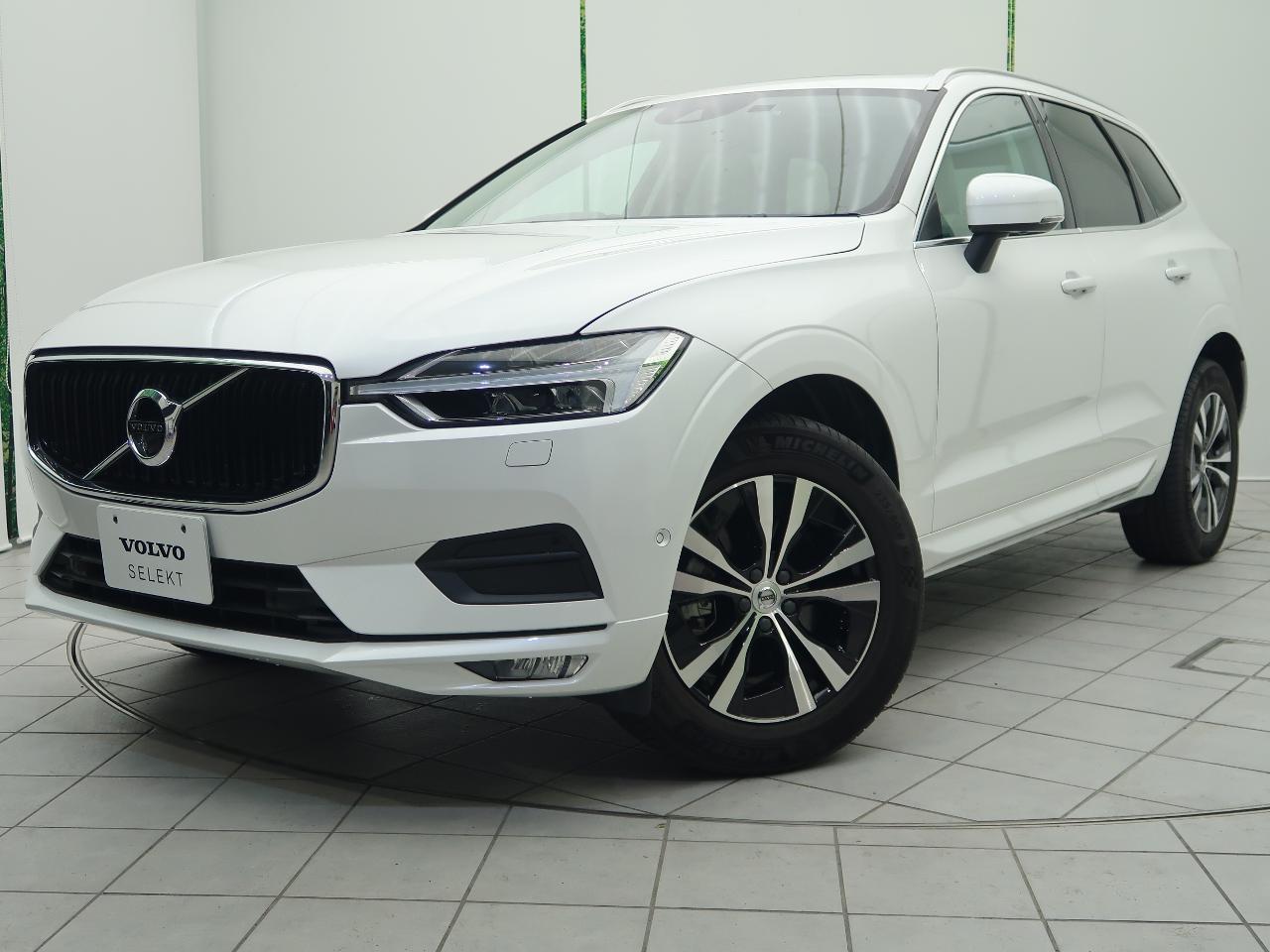 2021 Volvo XC60 B5 AWD Momentum