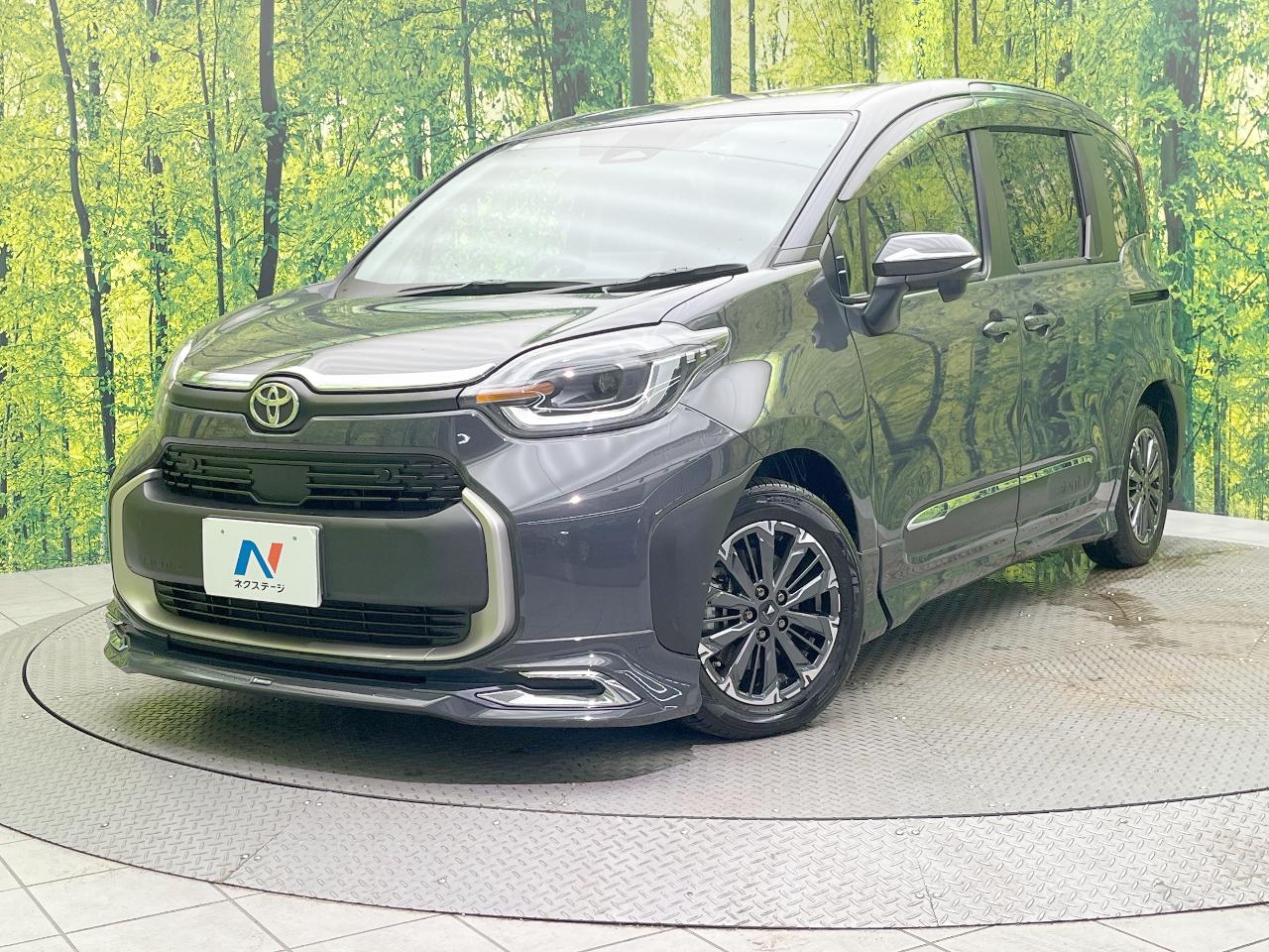 2023 Toyota Sienta Hybrid Hybrid Z