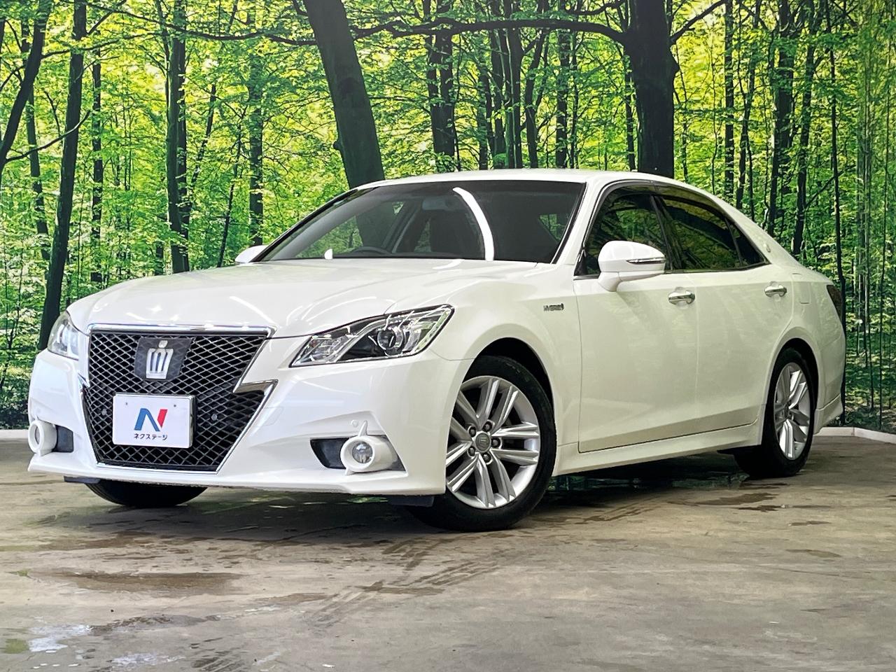 2014 Toyota Crown Hybrid Athlete S