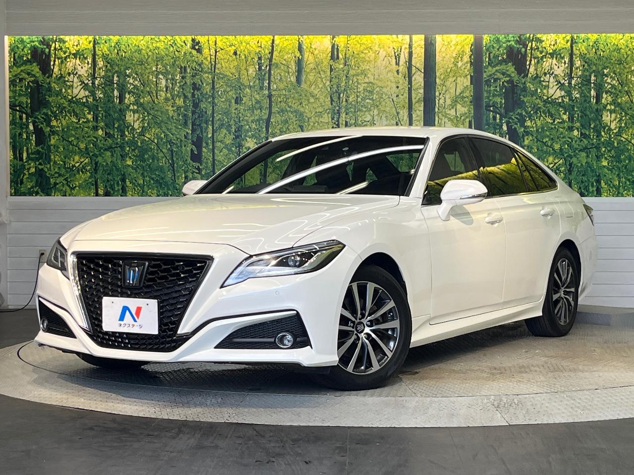 2018 Toyota Crown Hybrid S C Package