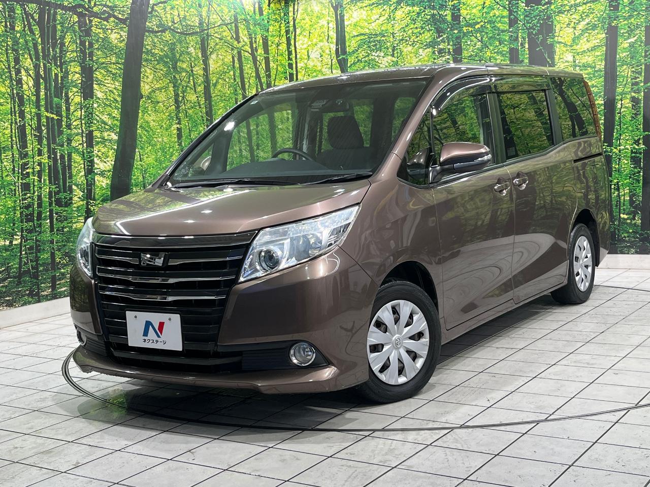 2016 Toyota Noah X