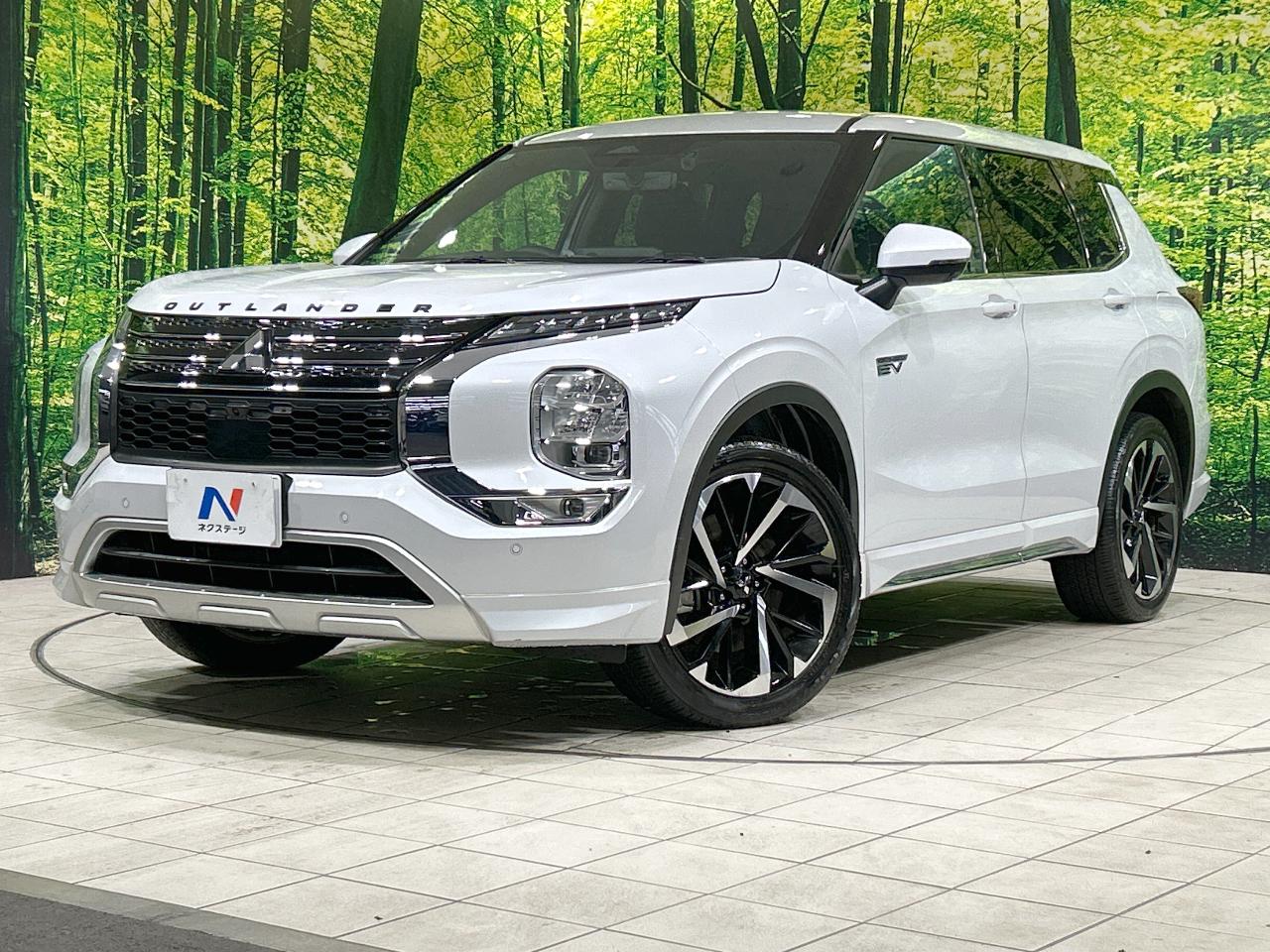2022 Mitsubishi Outlander PHEV P