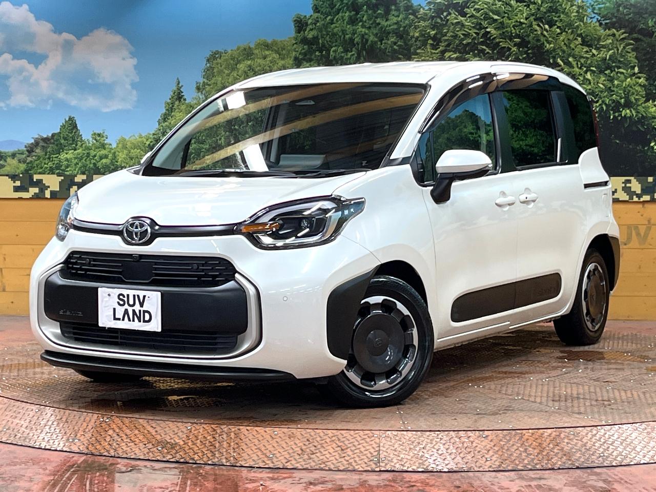 2023 Toyota Sienta Z