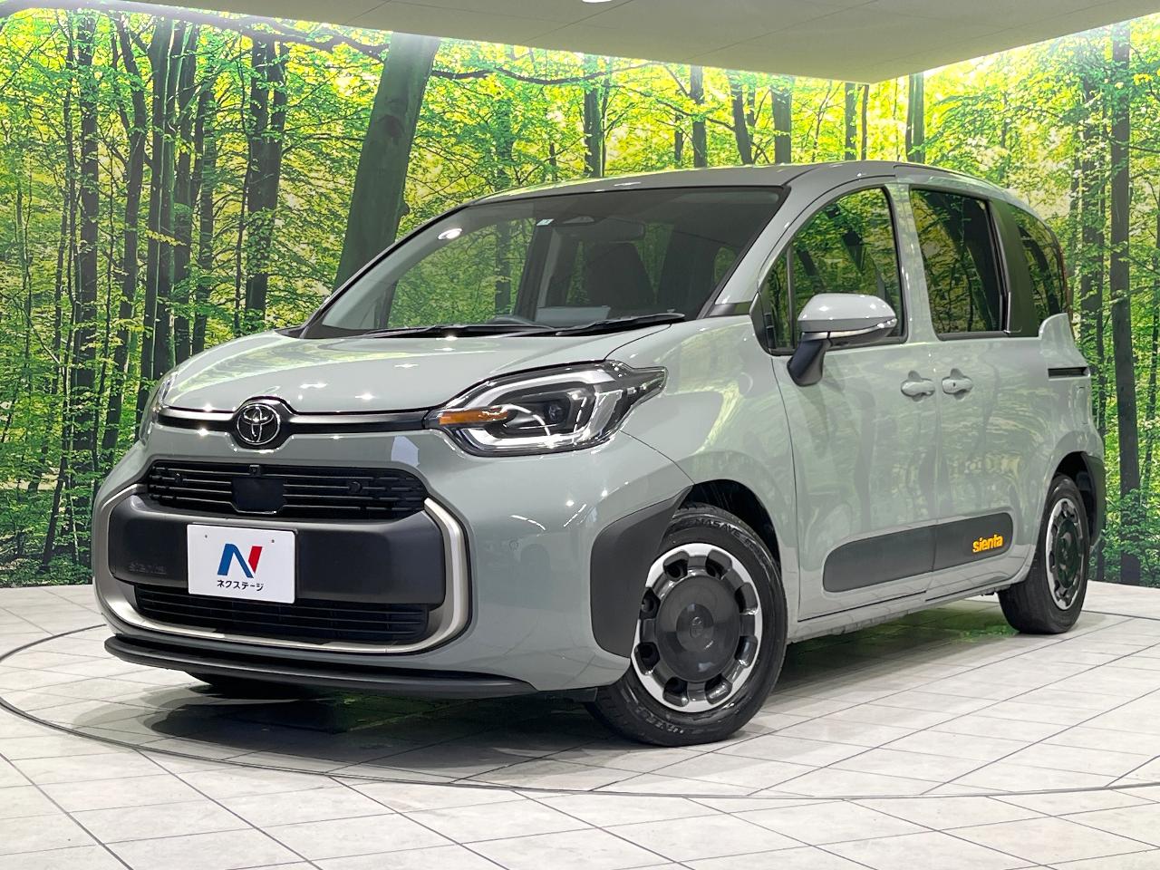 2023 Toyota Sienta Z