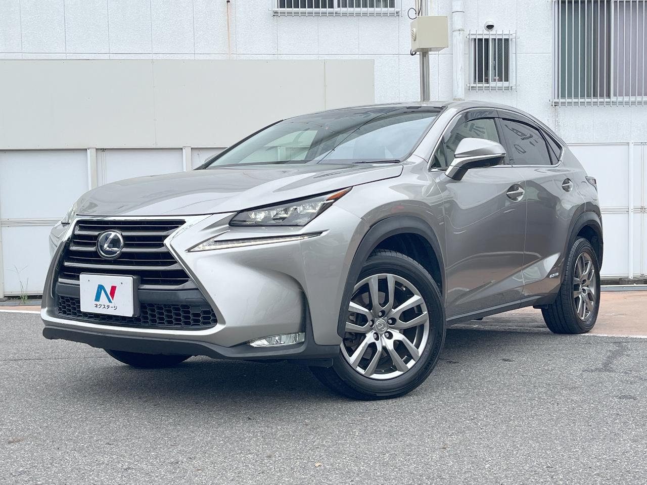 2015 Lexus NX Hybrid NX300h Version L
